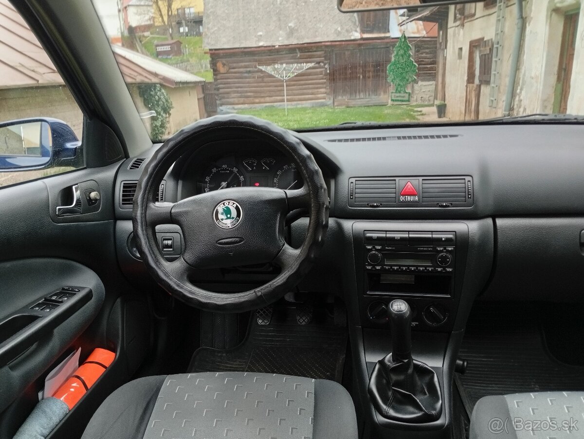 Škoda Octavia 1,6 benzín 75KW r.v. 2008 - 7
