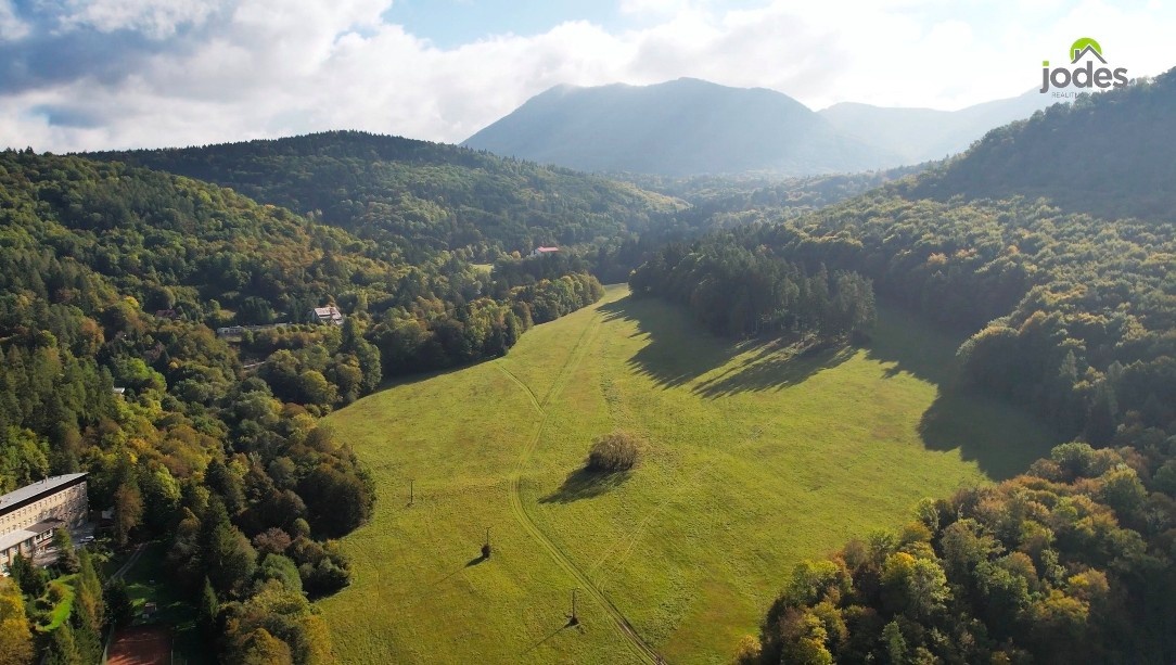 REZERVOVANÉ - RODINNÝ DOM S VEĽKÝM POZEMKOM V OBCI BELUŠA - 7