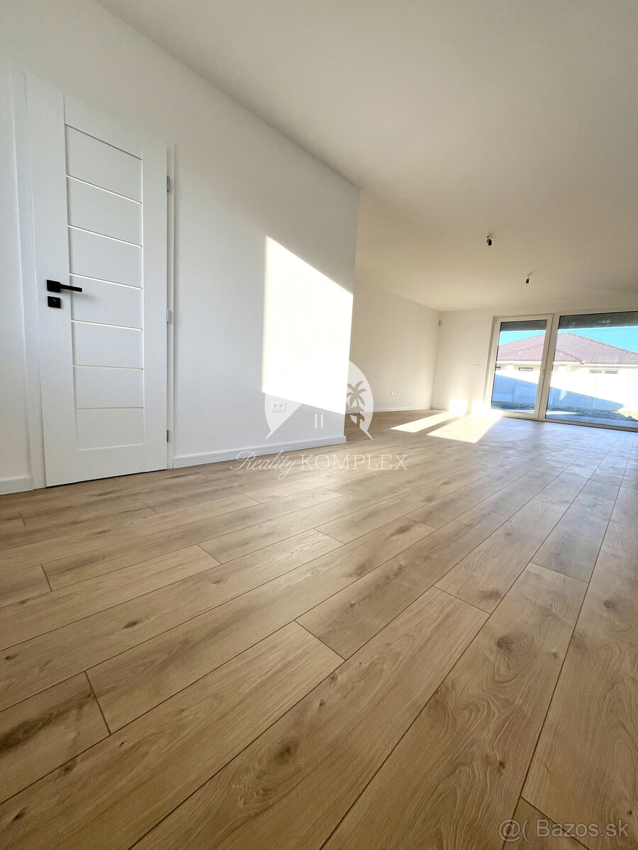 Reality KOMPLEX s.r.o., Vám ponúka na predaj moderný 4-izbov - 7