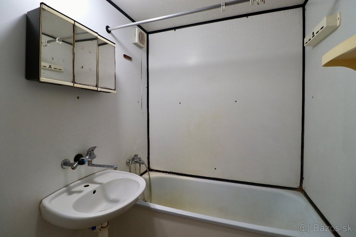 Na predaj slnečný 3 izbový byt, Beluša - 7