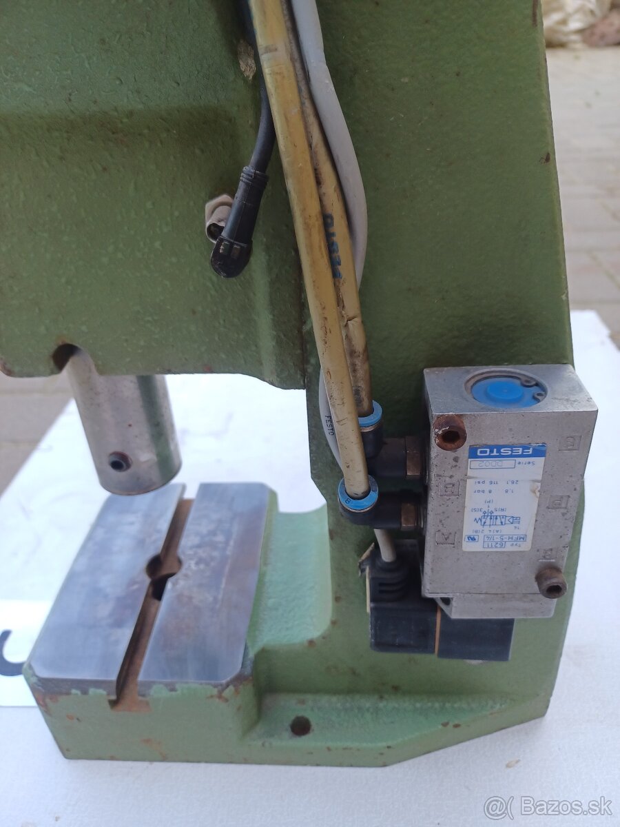 Pakovy lis -stolovy - 7