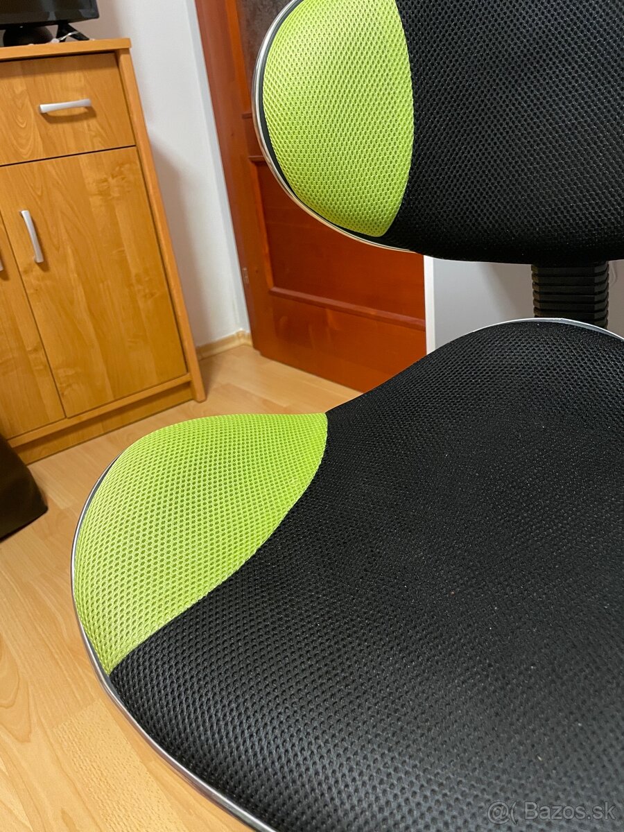 Predám kancelársku stoličku - 7