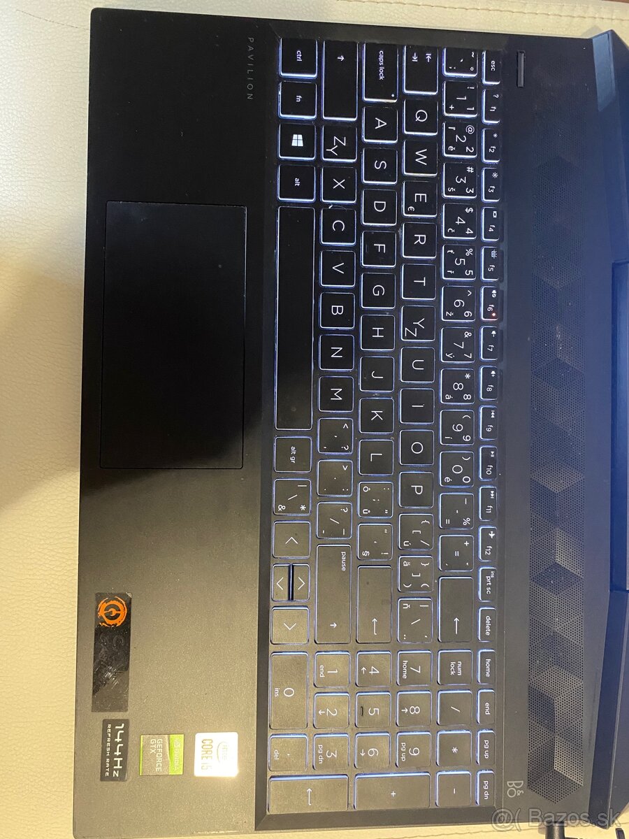 HP Pavilion Gaming Laptop 15 - 7