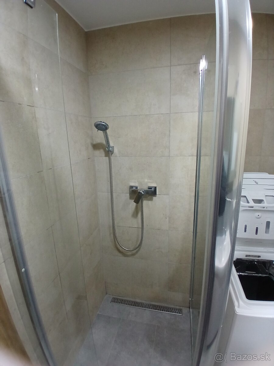 Prenájom 1. izbový byt - 7