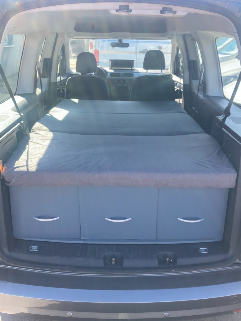Spací vestavba do Volkswagen Caddy - 7