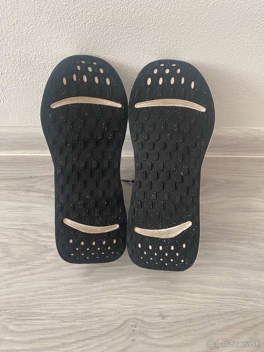 Nike 40,5 - 7