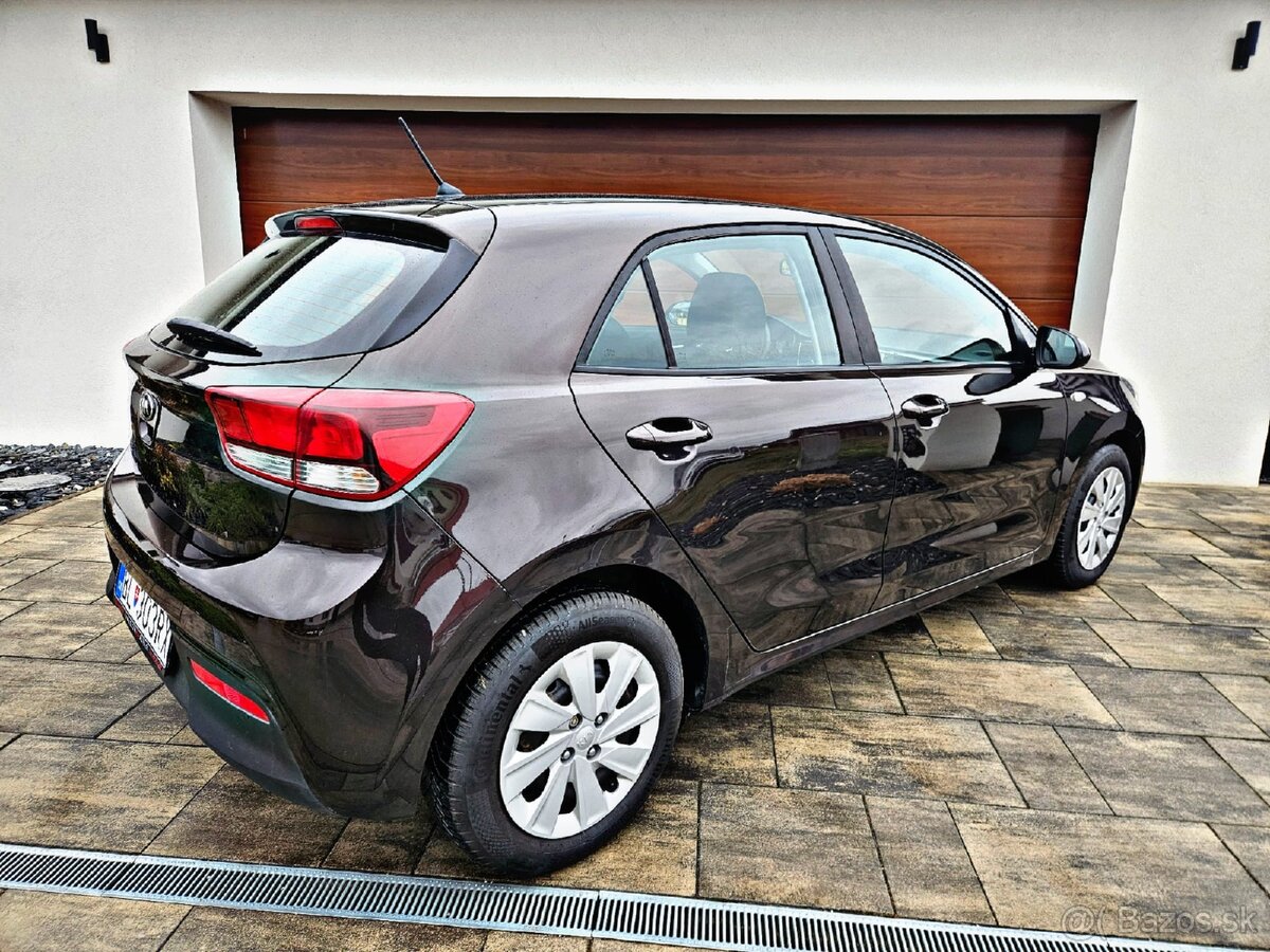 Kia Rio/2018/1.Majitel/Servisná knižka - 7