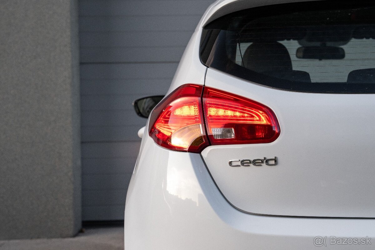 Kia Ceed, 1.4i M6, SR vozidlo - 7