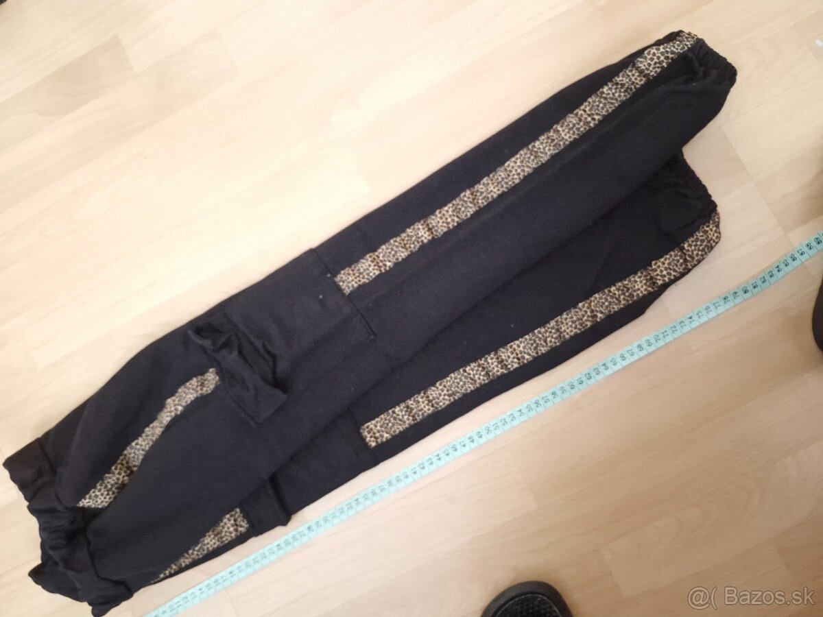 Rozne oblecko- nohavice, tricka, saty a ine - 7