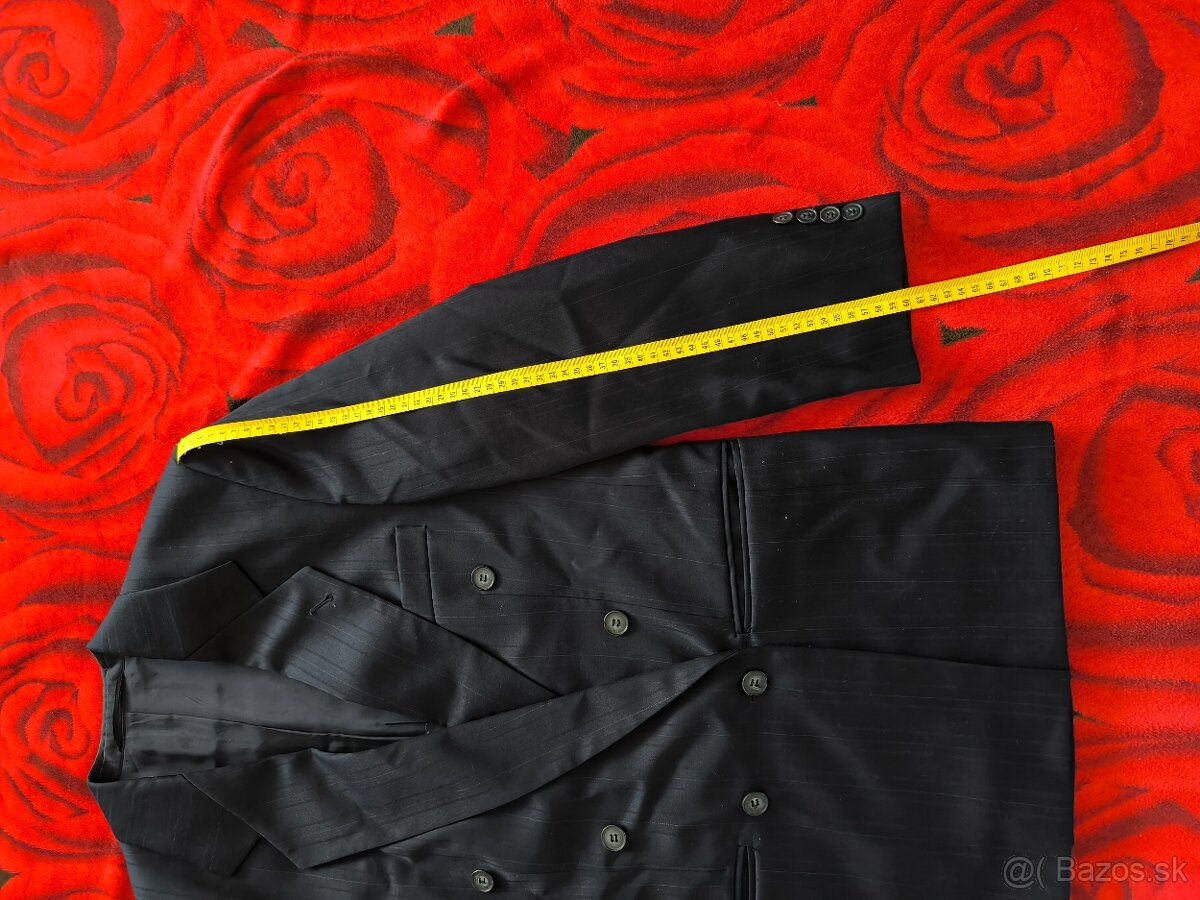 Pánsky tmavomodrý oblek. - 7