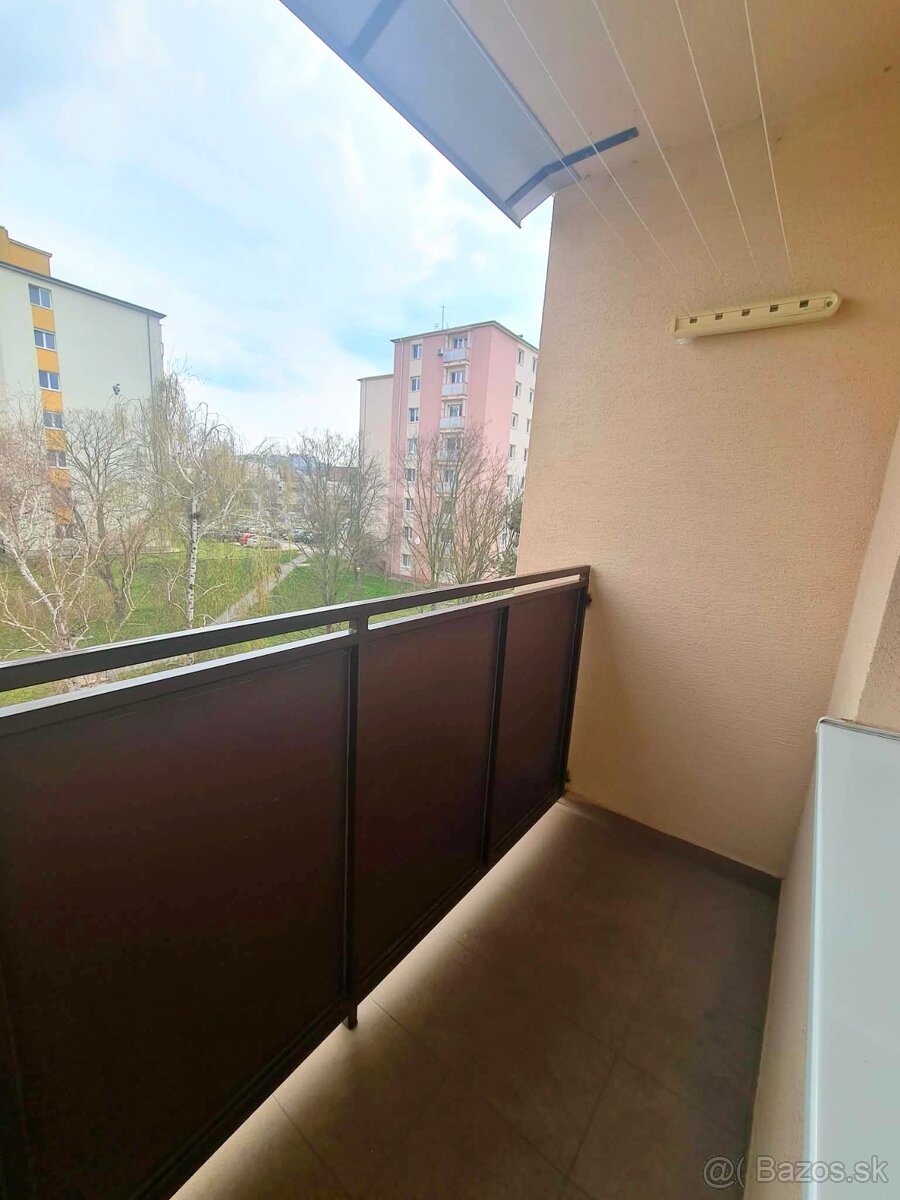 2 izbový byt v Hlohovci - 7