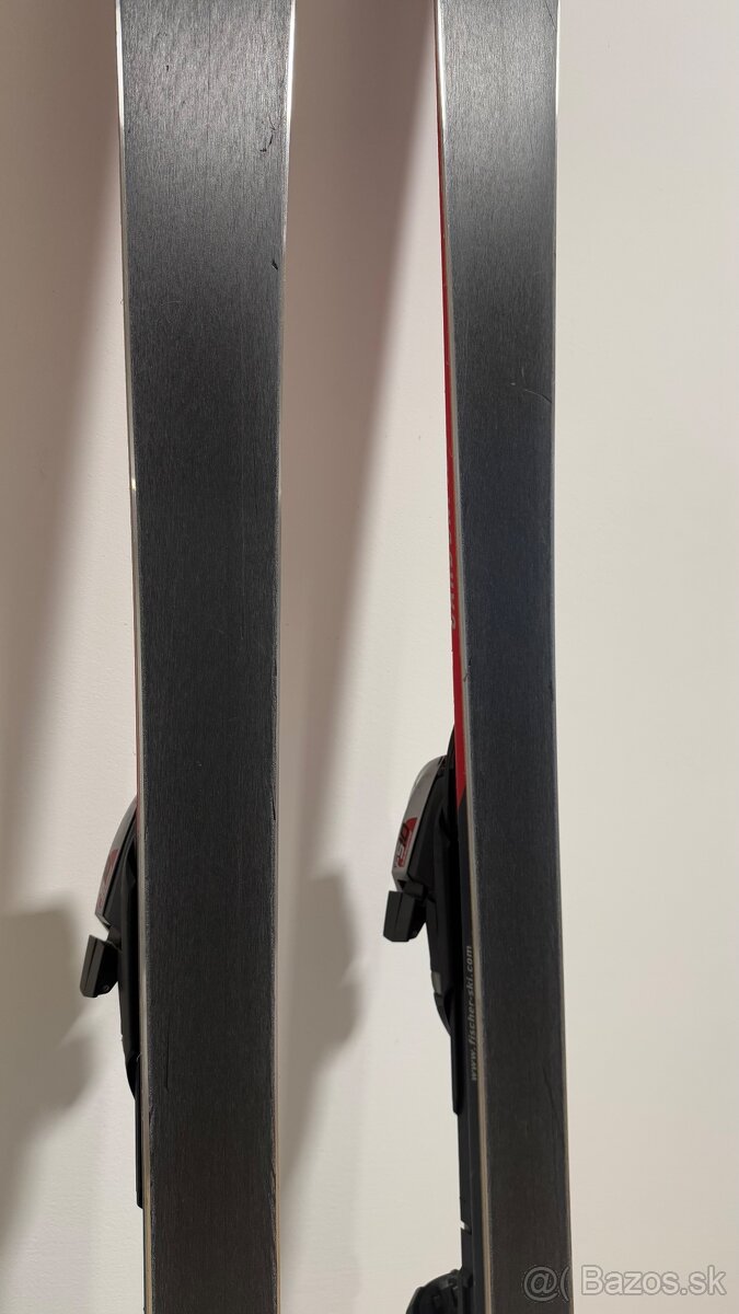 Lyže Fischer RX4 - darujem - 7