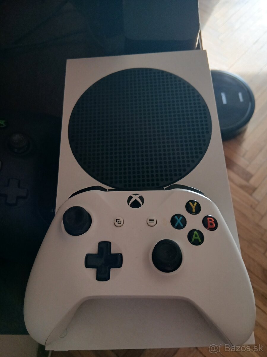 Xbox Series S ( 2 controller) - 7