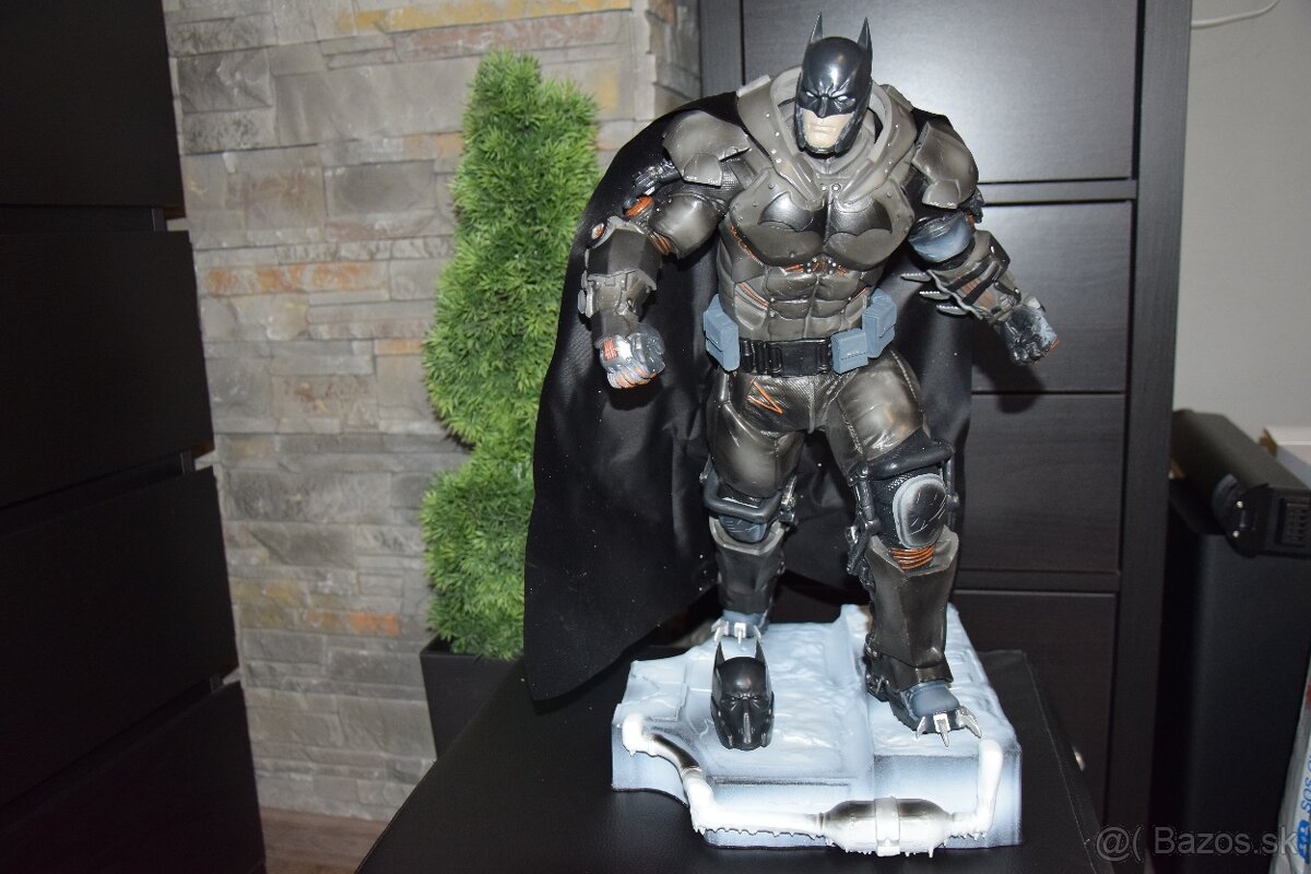 Batman Armored figurka - 7
