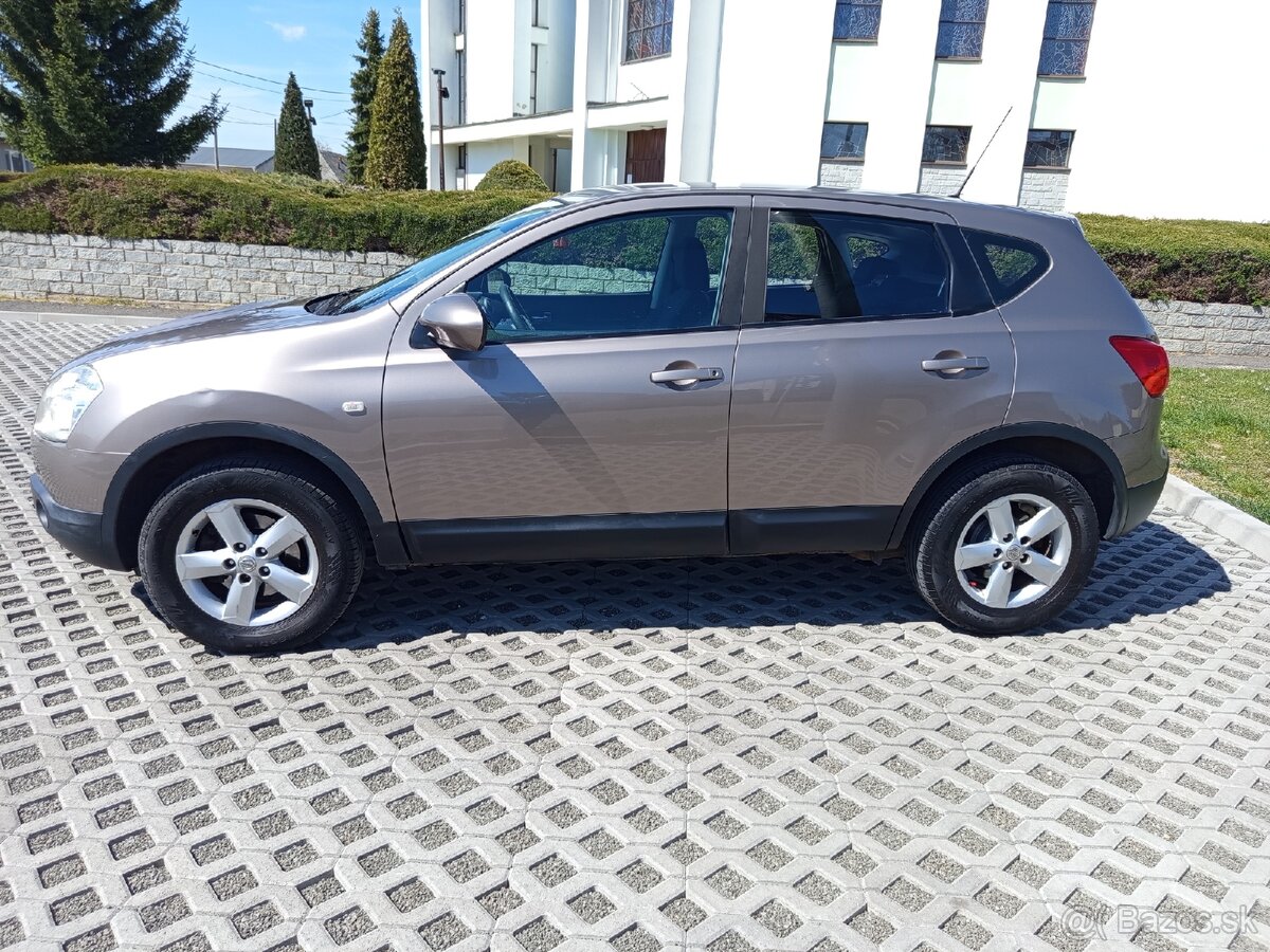 Nissan Qashqai 1.5dCi - 7