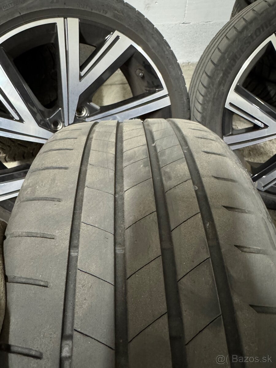 225/40r18 golf - 7