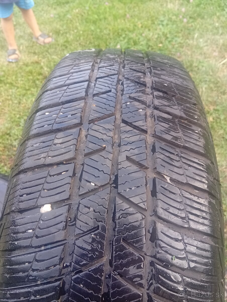 Zimné Gumy 215/70R16 - 7