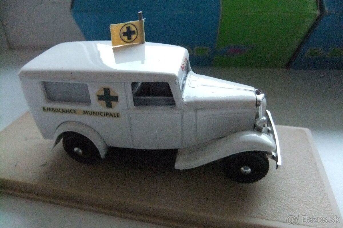 Predam auticka od Eligor v mierke 1:43 - 7