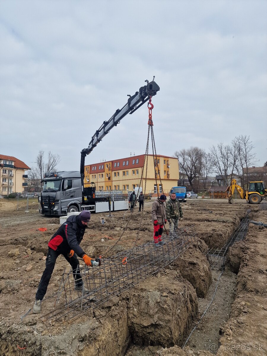 Autodoprava s hydraulickou rukou - 7