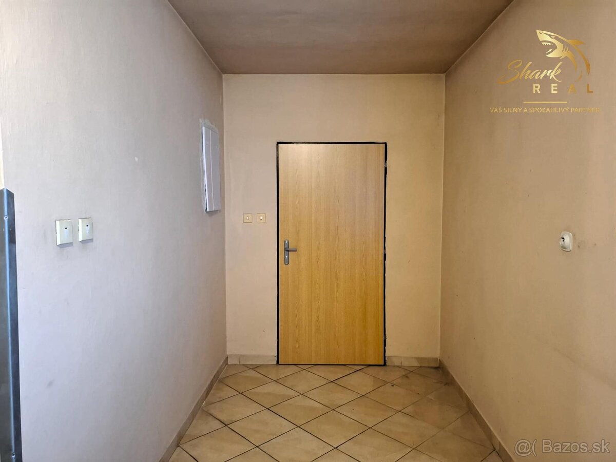 Rodinný dom so záhradou - 7