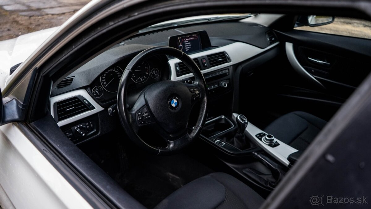 BMW Rad 3 318d e90 - 7