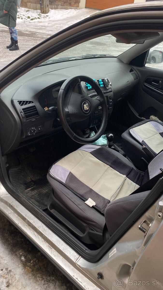 Seat ibiza 1999 (1.3 benzín) - 7