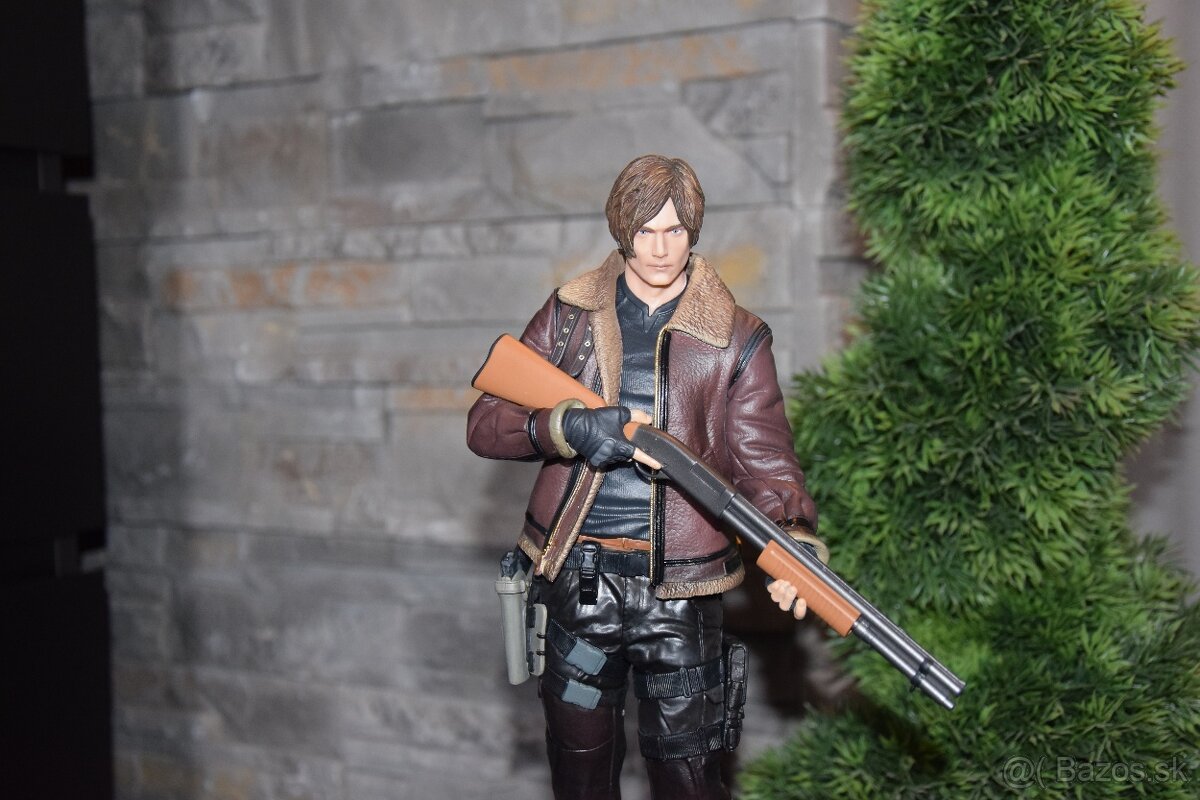 Resident Evil Leon Kennedy - 7