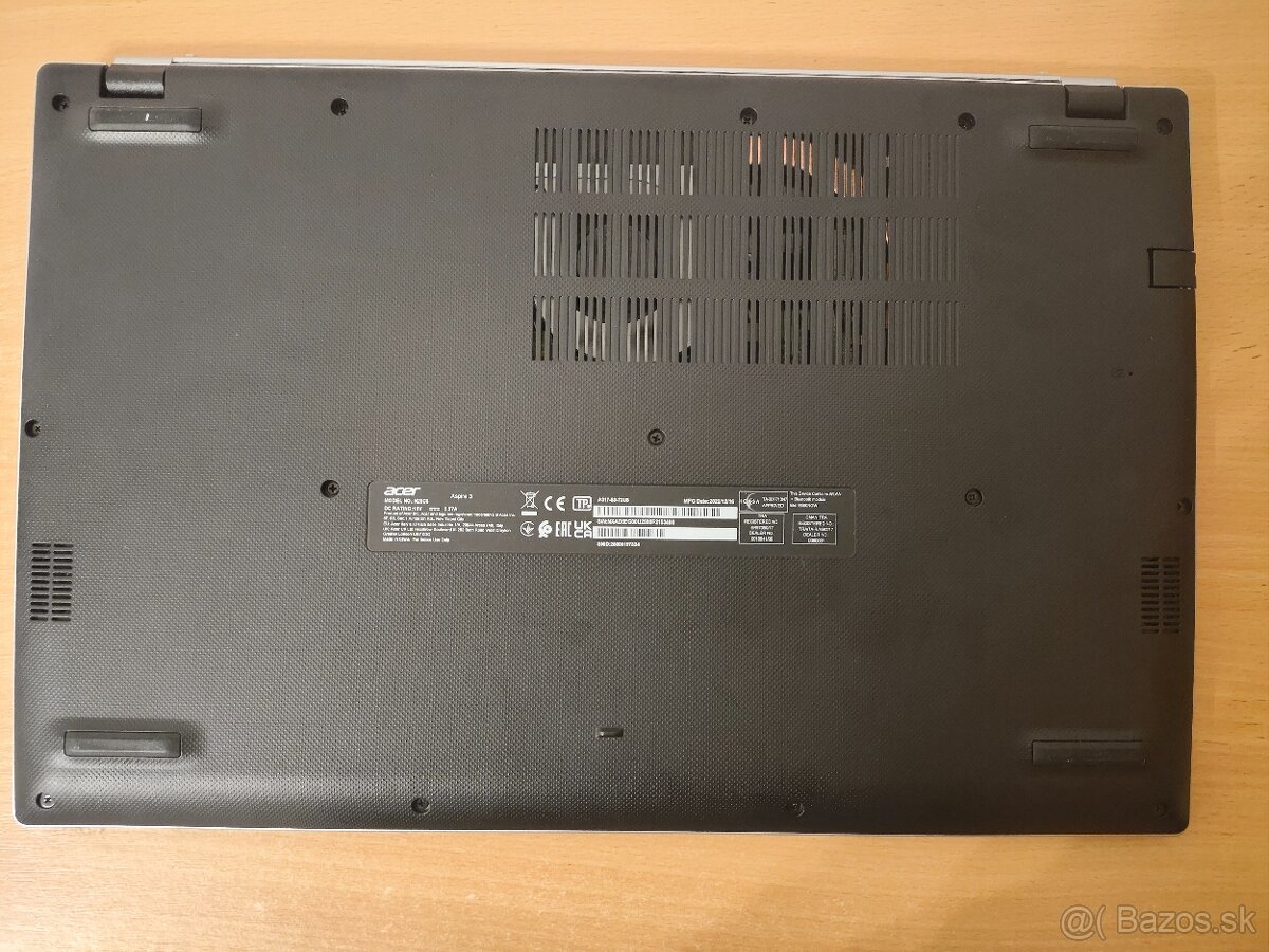 Acer A317-53 | Core i7 • 12GB RAM • 512GB SSD - 7