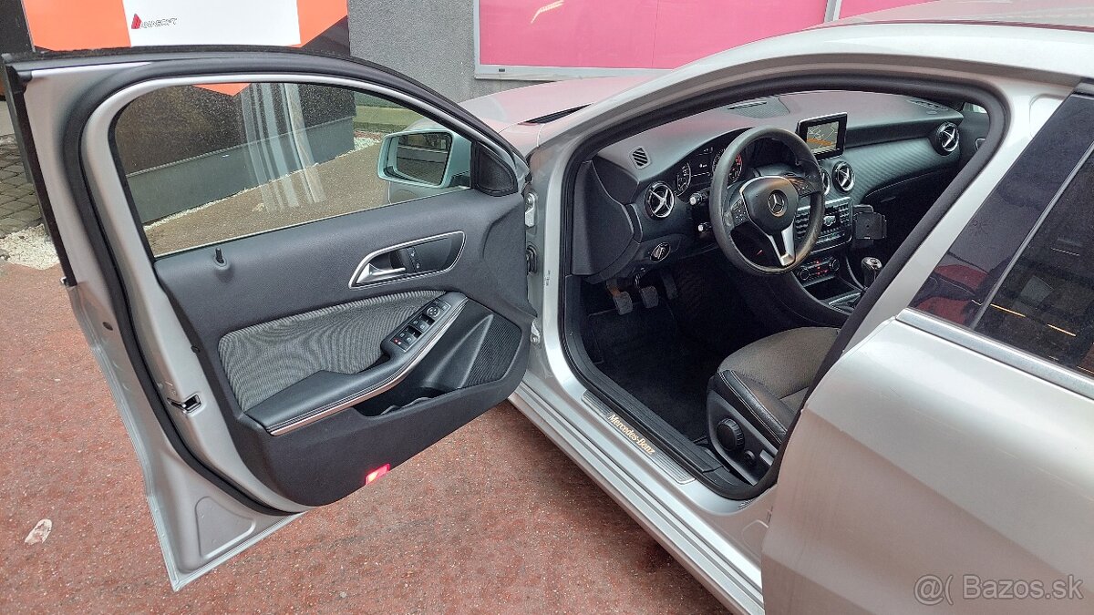 Mercedes-Benz A trieda 180 - 7