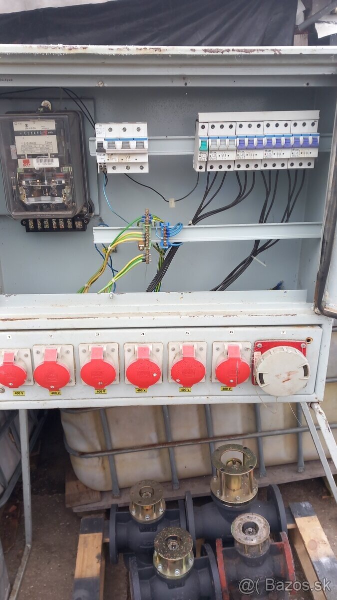 staveniskový rozvádzač - 7