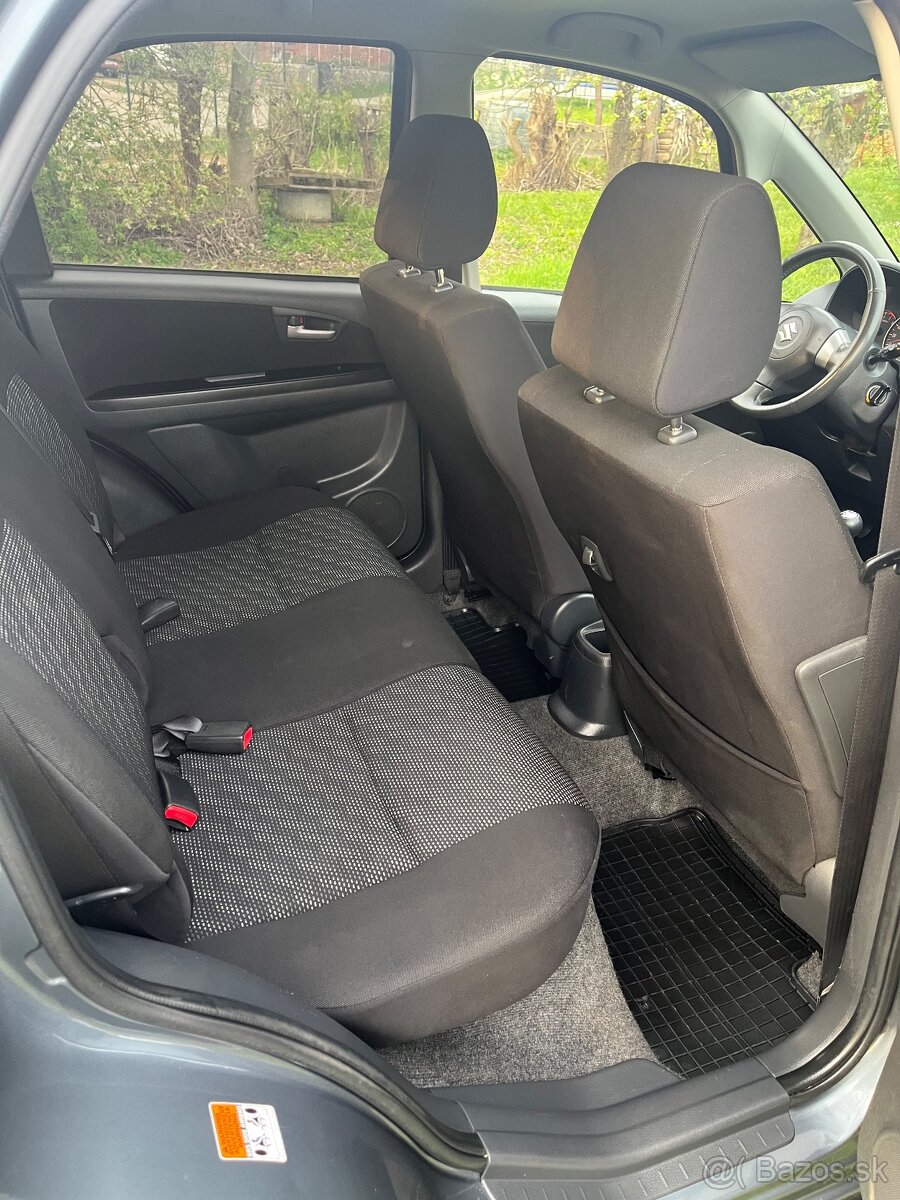 Suzuki Sx4 benzín - 7