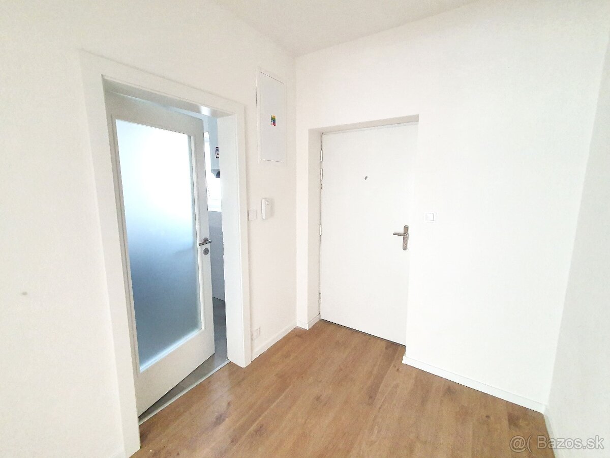 Nový jednoizbový byt v Partizánskom - 7