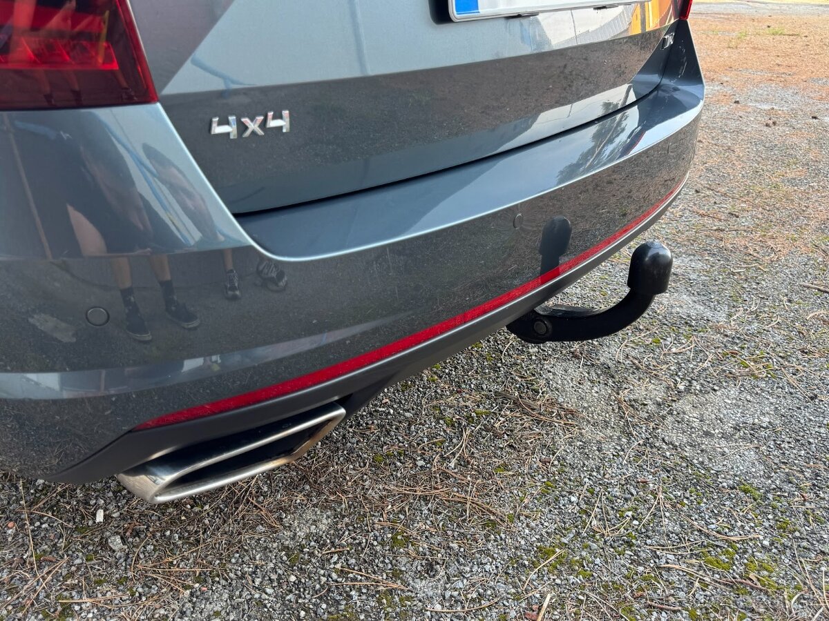 Škoda Octavia 3 RS Facelift 2.0 TDI 4x4 - 7