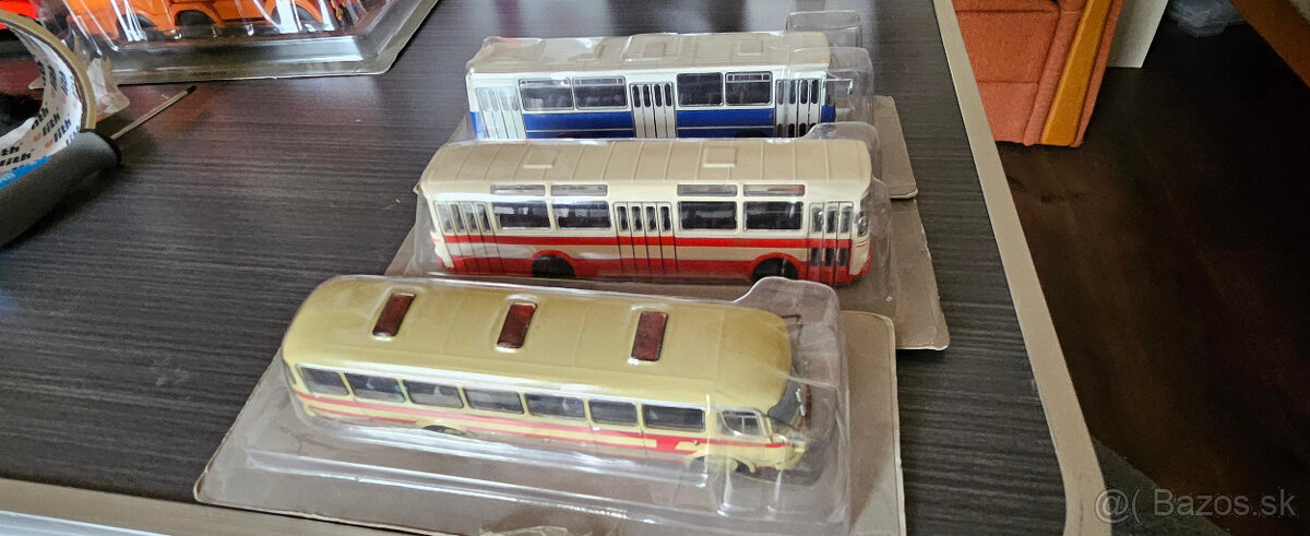 Modely 1/43 Škoda, Velorex, Tatra; autobusy 1/72 - 7