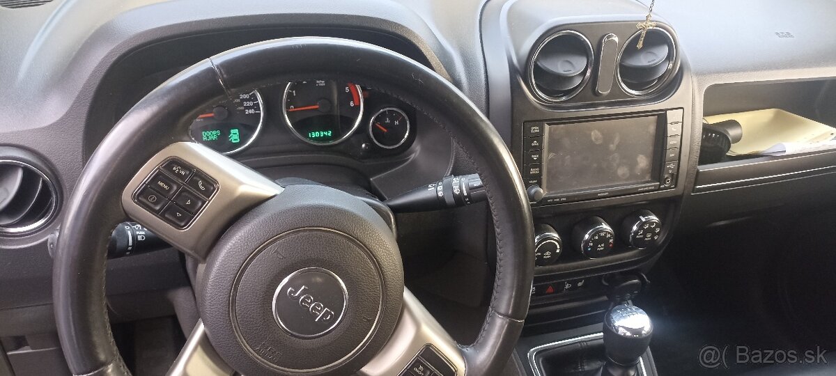 Predám Jeep Compass 4x4; 2,2 nafta, rv:2012 - 7