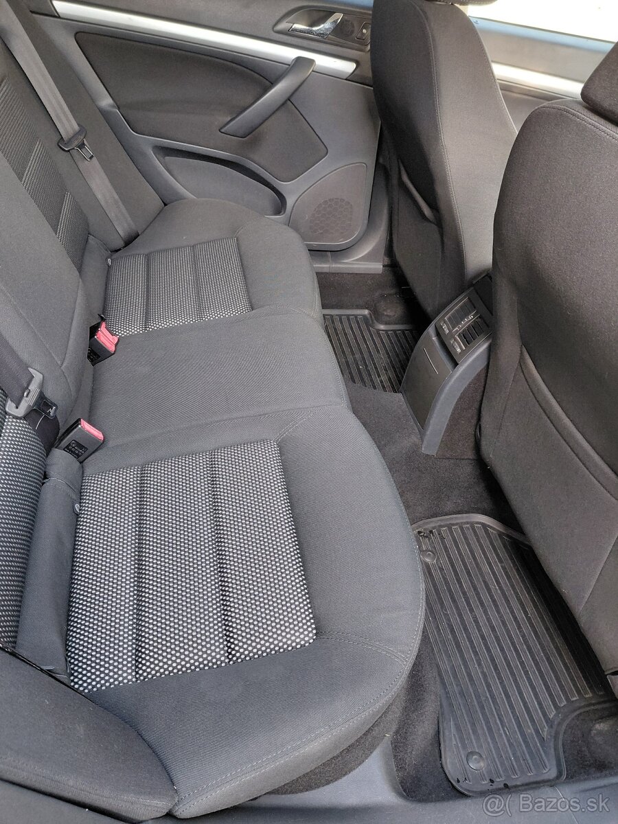 Škoda Octavia scout 2,0 TDI 4x4 - 7