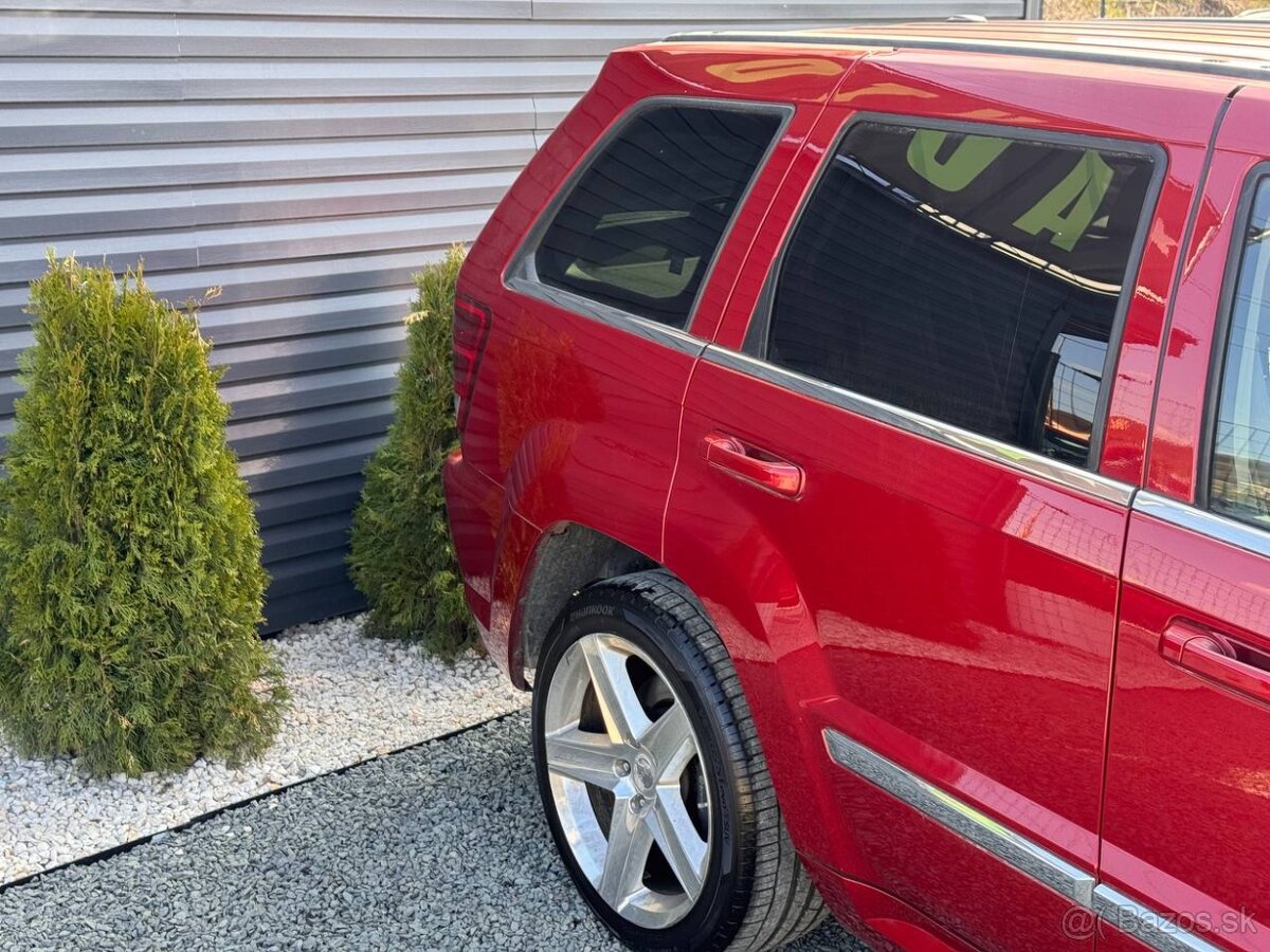 Jeep Grand Cherokee SRT 6.1 HEMI - 7