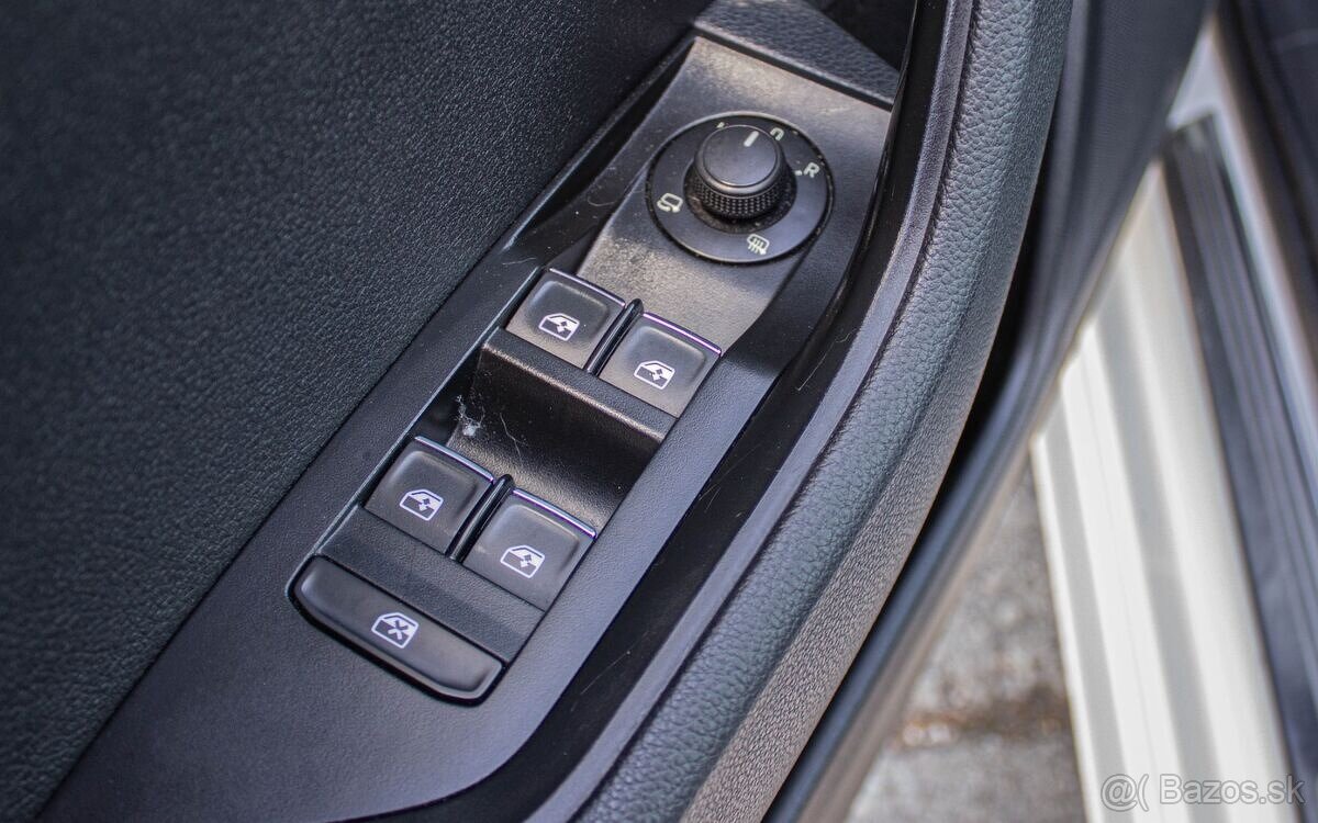 Škoda Superb Combi 1.6 TDI Ambition - 7