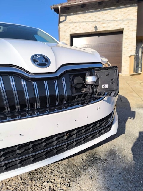 Skoda Superb Combi 1.4 TSI L&K - Hybridné - Automatická - 1 - 7