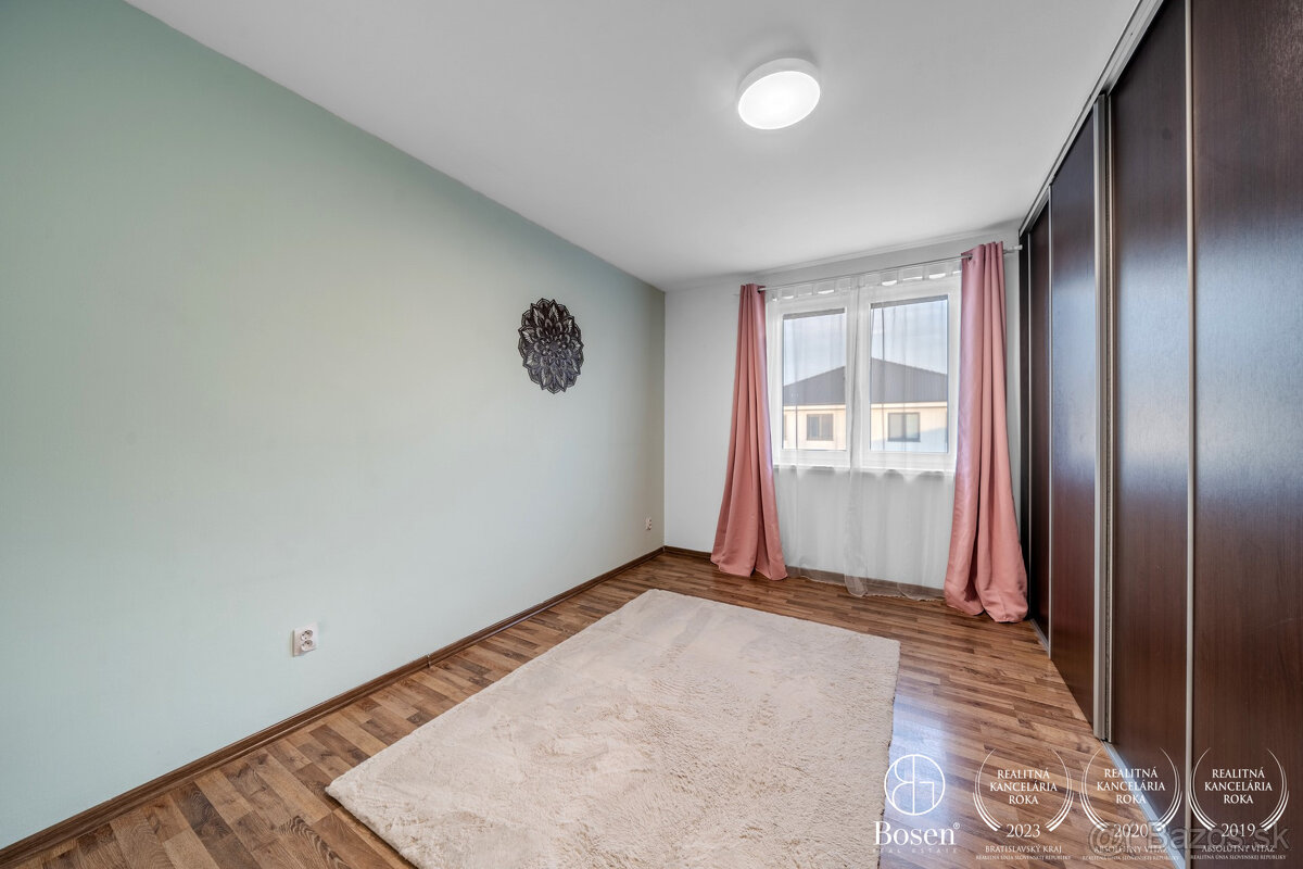 BOSEN | 3-izbový byt, s vlastným parkovaním+ balkón - 7