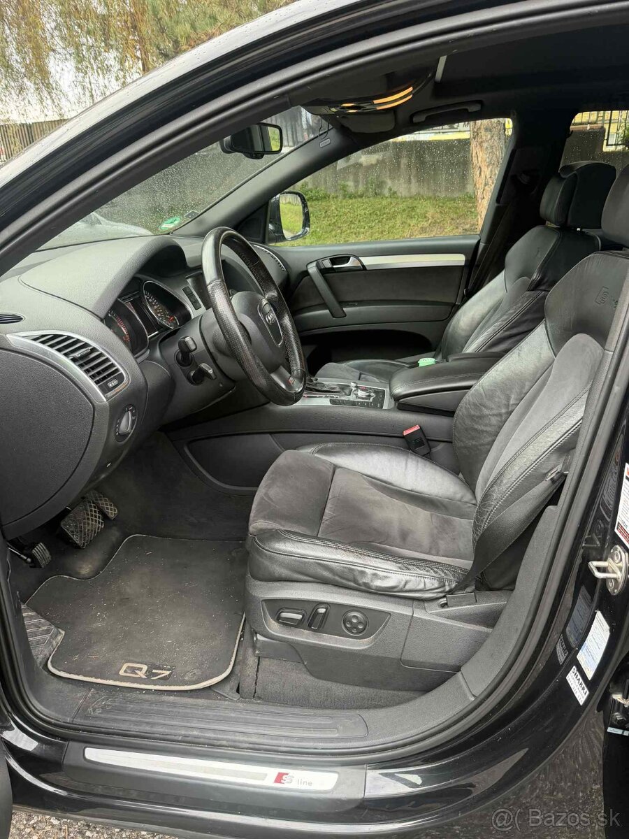 Predám Audi Q7 S-line - 7