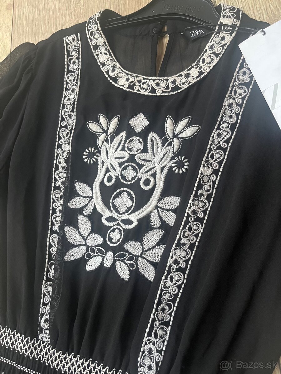 Nové šaty Zara s visačkou - 7