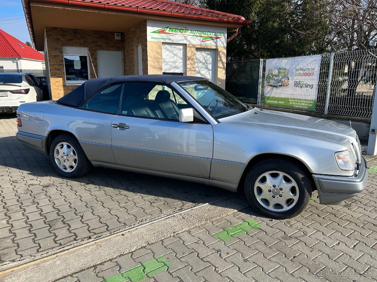 Mercedes-Benz E trieda Kabriolet E220 Cabrio - 7