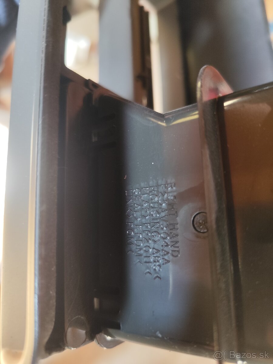 Rámik palubnej dosky Discovery 2 - 7