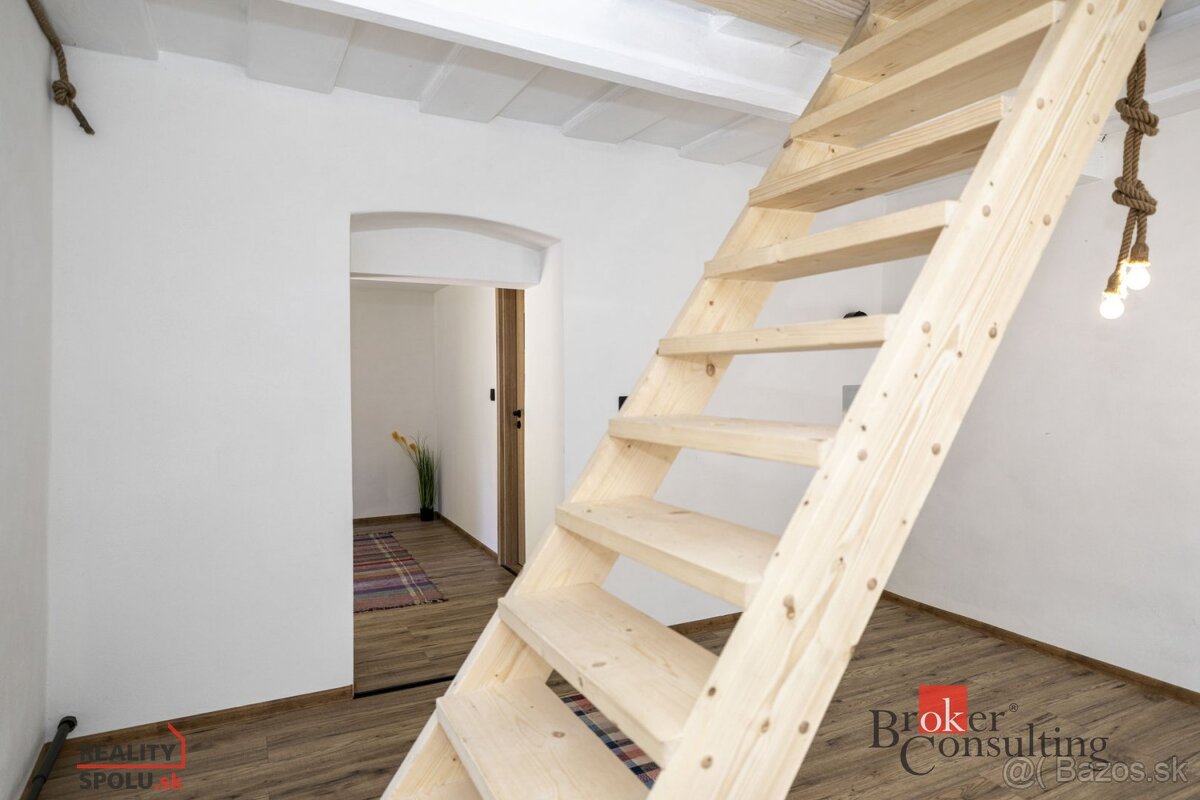 Najlepšia ponuka v meste Rodinný dom Malachov, kompletná re - 7