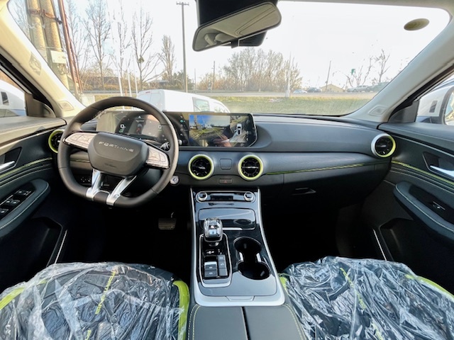 Nový Dongfeng Forthing T5 Evo HEV 1.5 A/T - 7