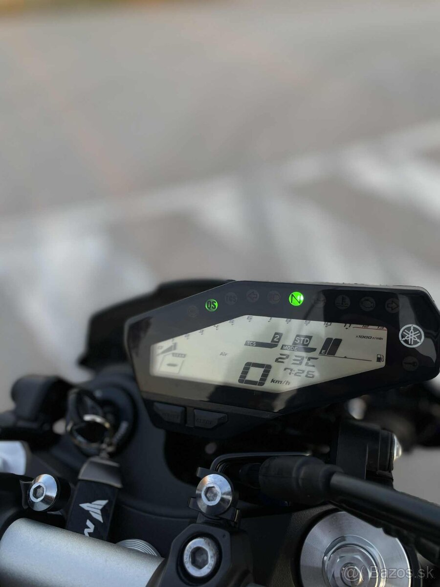 YAMAHA MT-09 /ABS/ Quick Shifter/ AKRAPOVIC - 7