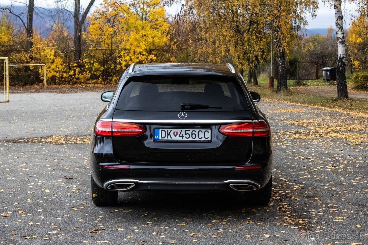 Mercedes E 400 4MATIC A/T - 7