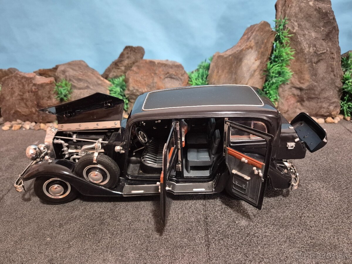 Prodám model 1:18 HORCH 851 Pullmann 1935 - 7