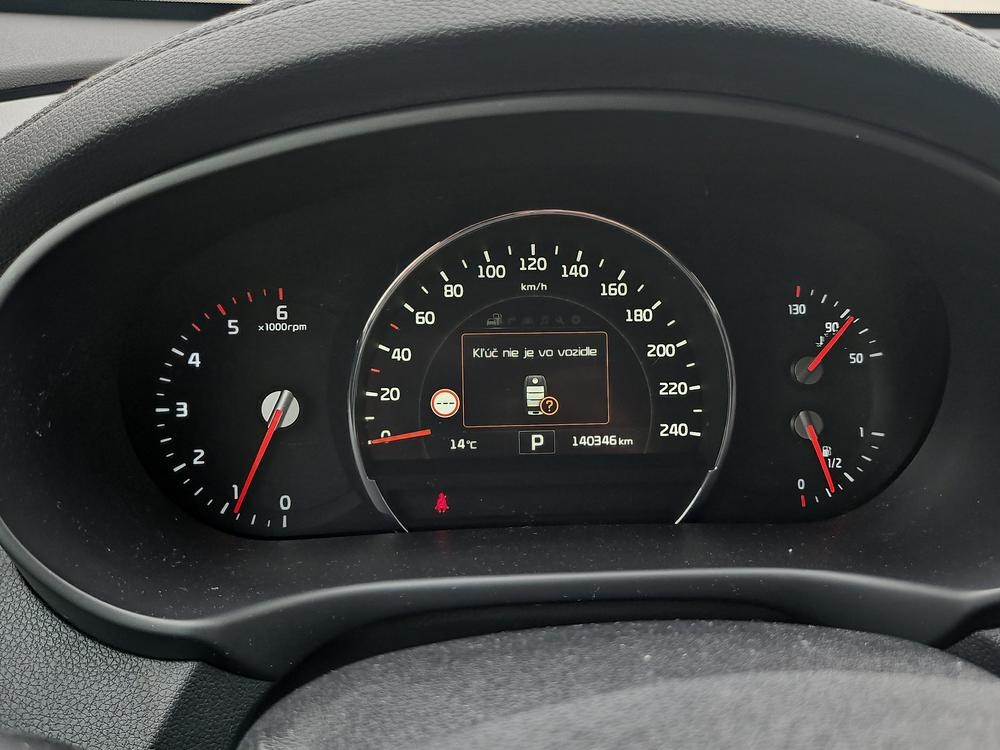 KIA SORENTO 2,2 147KW /r.V.2017 - 7